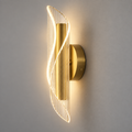 Applique murale vague acrylique dorée LED allumée